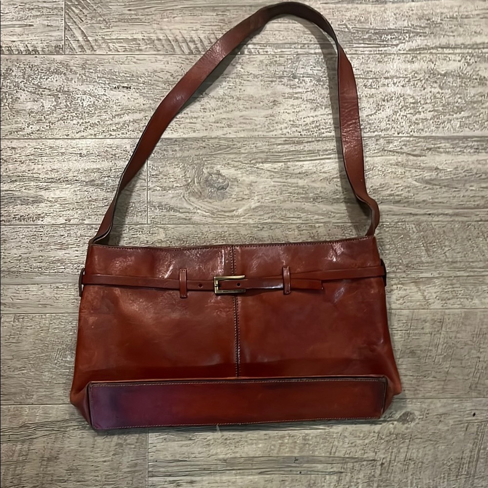 Francisco bias is Brown Leather Shoulder Bag
